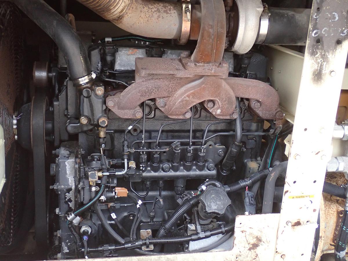 Used 2009 Ingersoll Rand XP375WIR 375 CFM Air Compressor