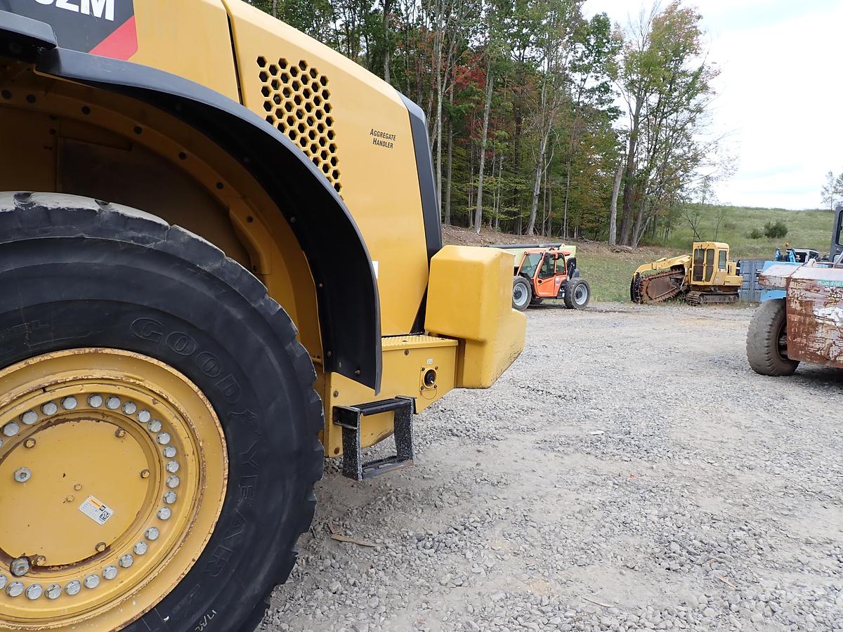Used 2015 CAT 982M Wheel Loader