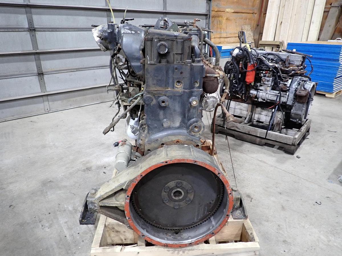 Used 1983 Cummins NHC250 Diesel Engine MILITARY! 