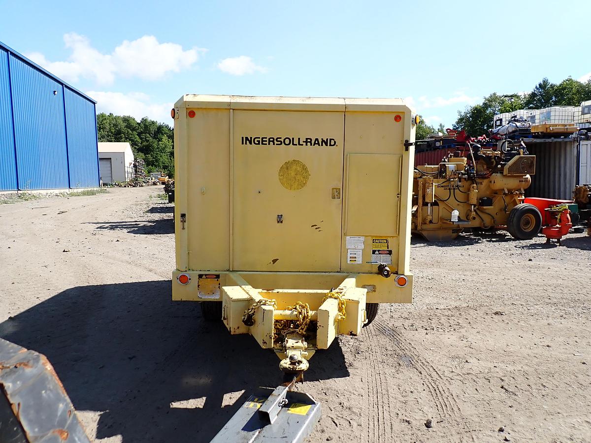 Used Ingersoll Rand XP600WCU 600 CFM Air Compressor