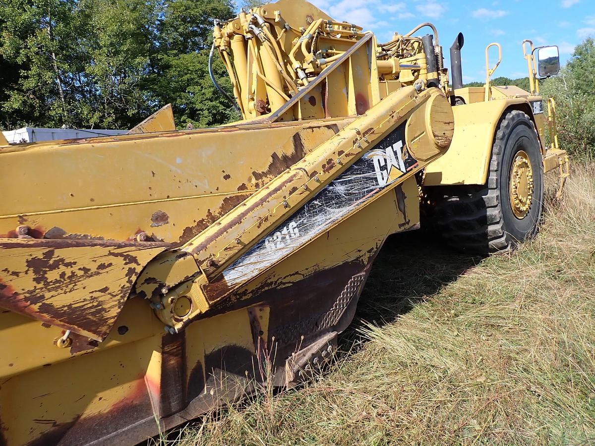 Used 2007 CAT 621G Motor Scraper