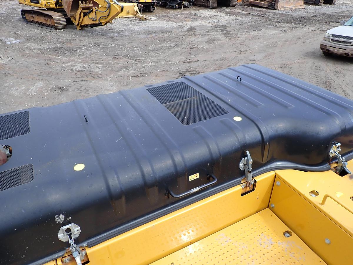 Used 2015 CAT 329FL Hydraulic Excavator 