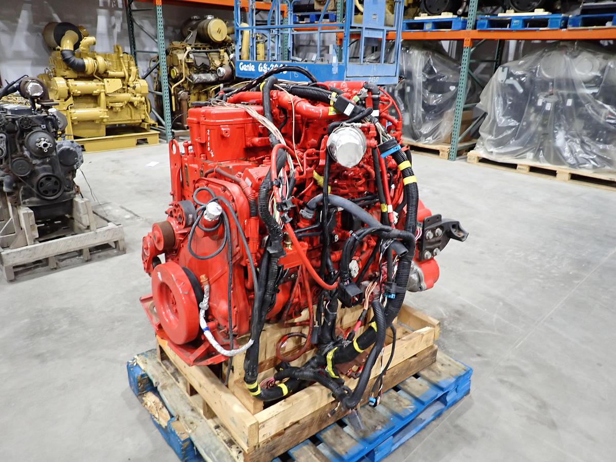 Used 2019 Cummins L9 380 Turbo Diesel Engine 196 MILES!