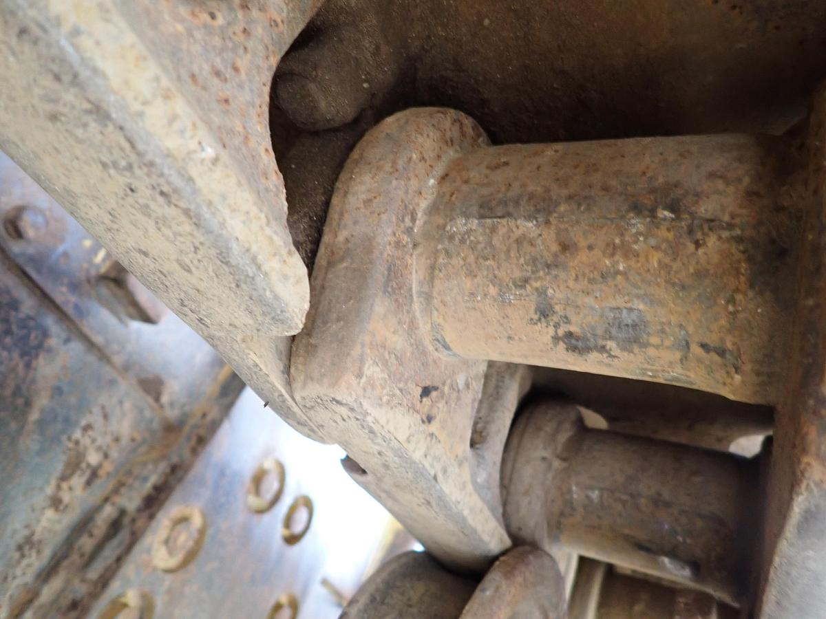 Used 1980 CAT D7G Crawler Dozer w/ RIPPER!