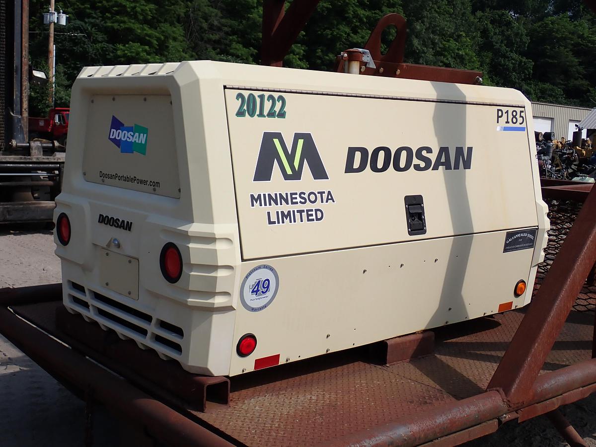 Used 2013 Doosan P185WJD-T4I 185 CFM Air Compressor 224 HOURS!