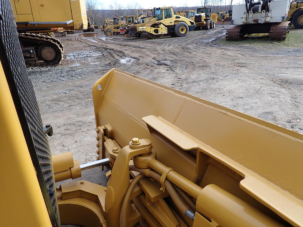 Used 1988 CAT D4H Series II Crawler Dozer