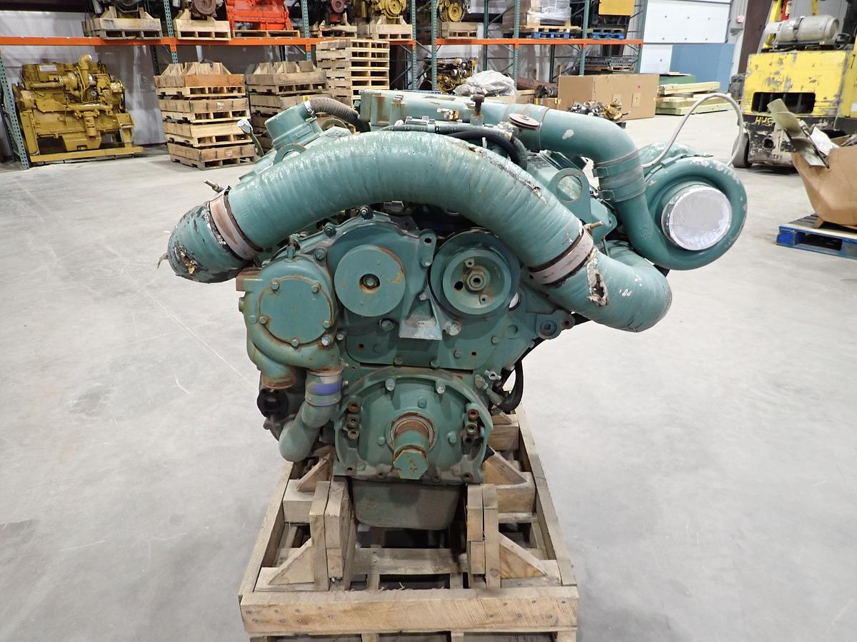Used Detroit Diesel 8V71T MILITARY Engine 440 HP UNUSED SURPLUS