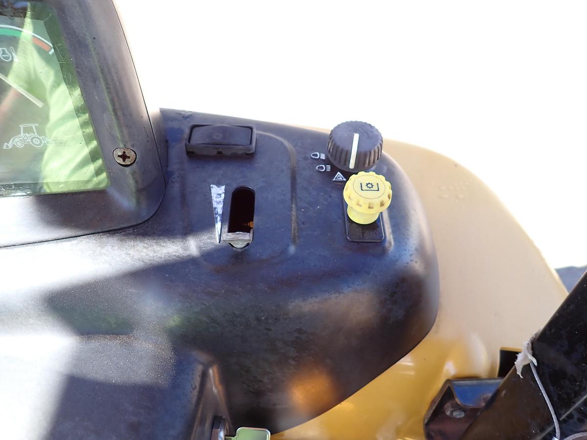 Used 2011 John Deere 110 Loader Backhoe