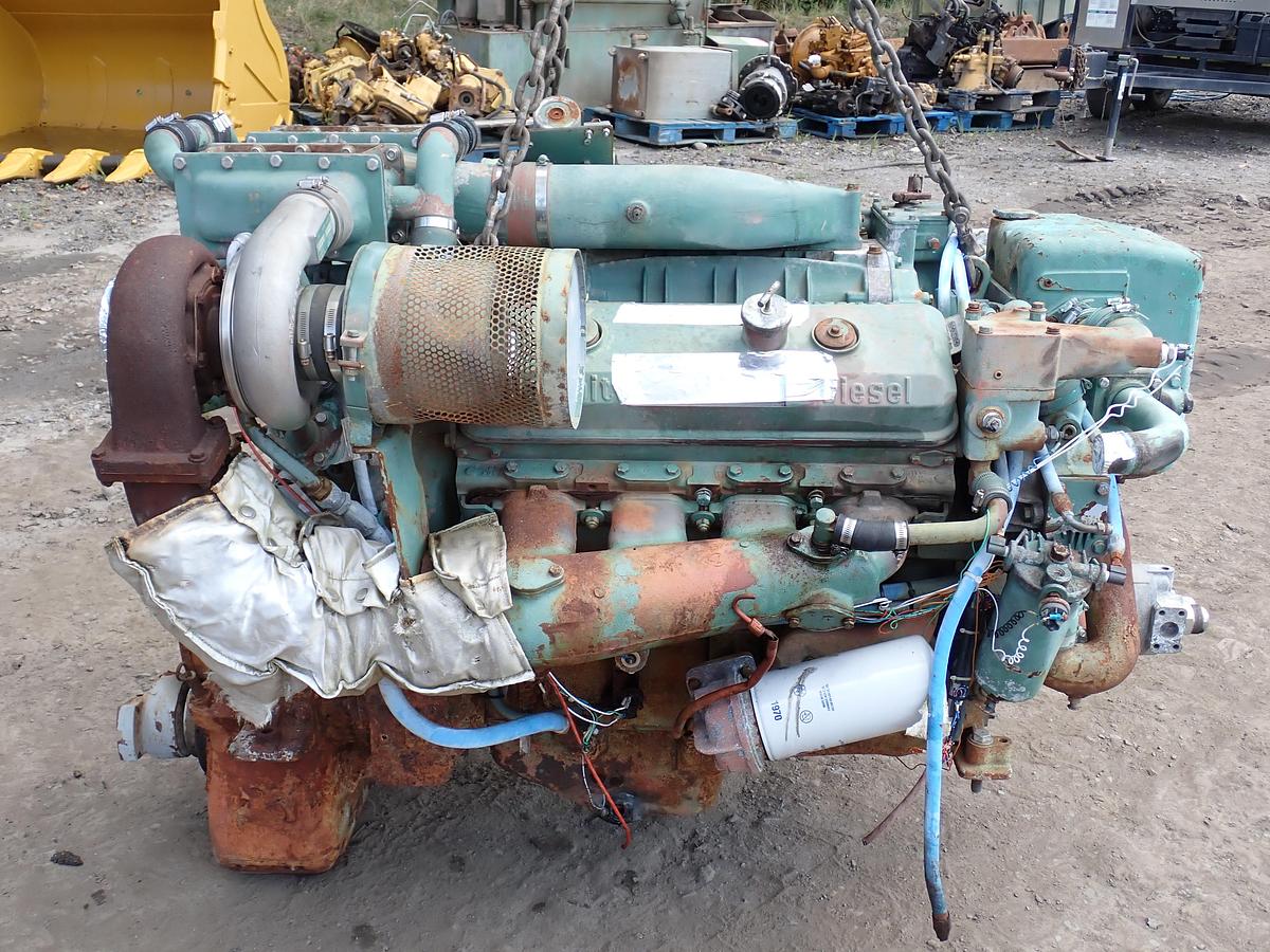Used Detroit Diesel 8V71TA MARINE Engine 7082-7300 LEFT HAND ROTATION