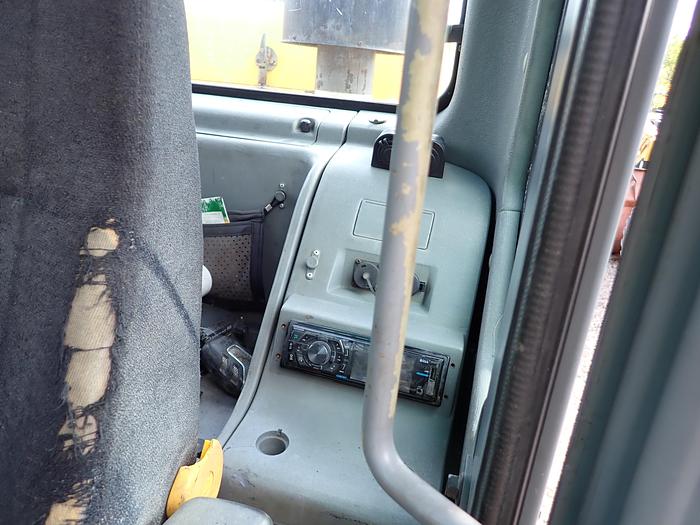 Used 2005 Volvo EC360B LC