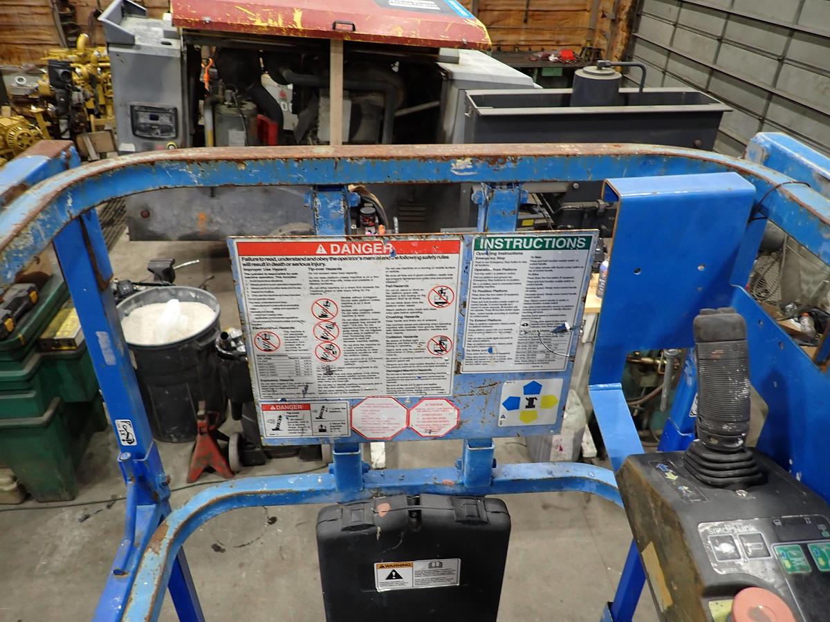 Used 2015 Genie GS2632