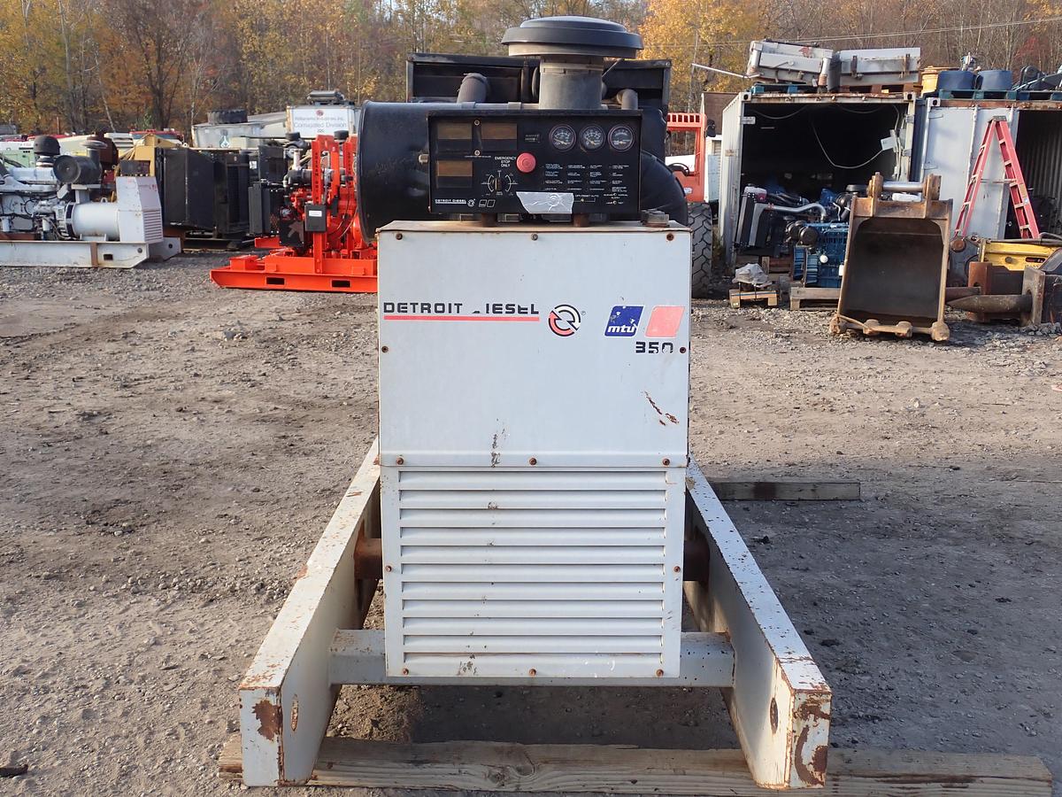 Used 2005 Detroit Diesel 325 KW Generator Set 12.7 Liter Series 60