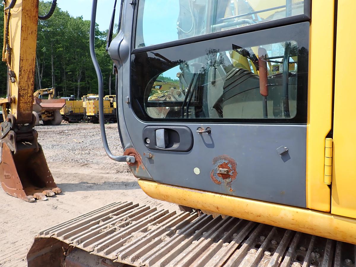 Used 2004 John Deere 160C LC Hydraulic Excavator Q/C Aux. Hydraulics