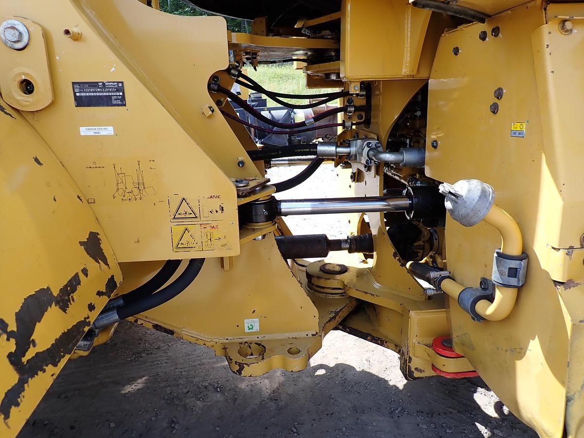 Used 2018 CAT 972M Wheel Loader