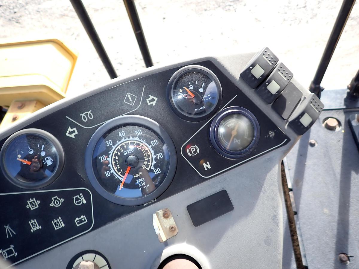 Used 2015 CAT CB64 Double Drum Roller