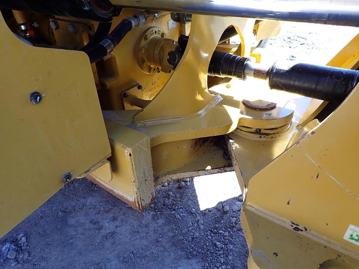 Used 2019 CAT 966M Wheel Loader Q/C & FORKS