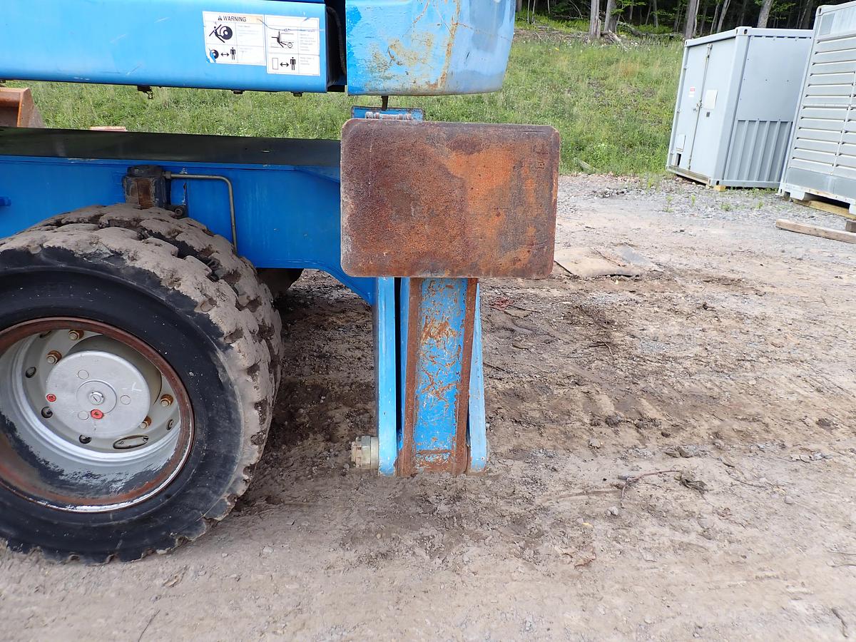 Used 2011 Fuchs MHL340 Wheeled Material Handler