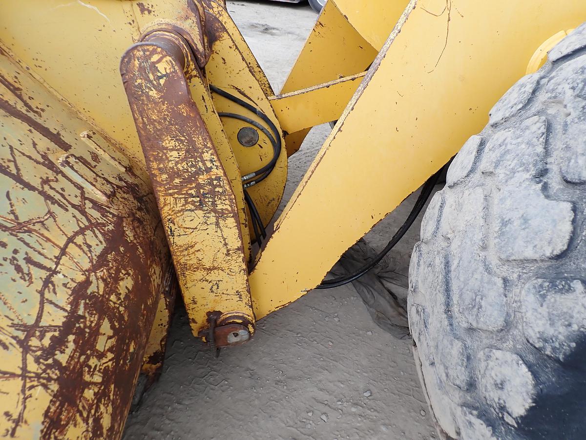 Used 2001 John Deere 624H Wheel Loader