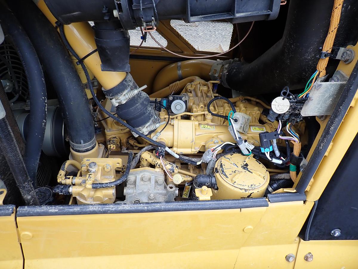 Used 2014 CAT D6N LGP Crawler Dozer