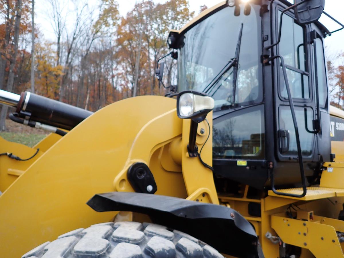 Used 2019 CAT 938M Wheel Loader