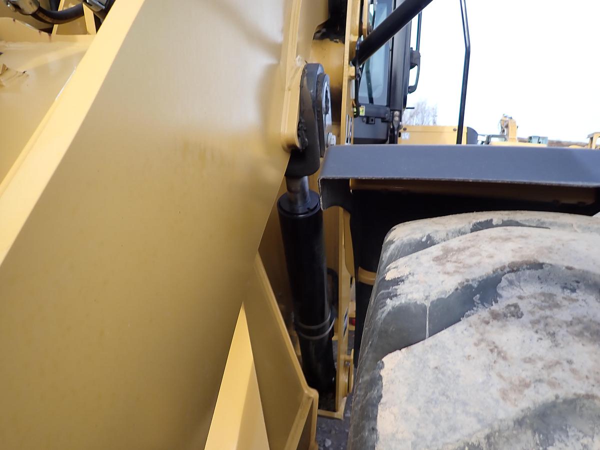 Used 2017 CAT 926M Wheel Loader 738 ORIGINAL HOURS!