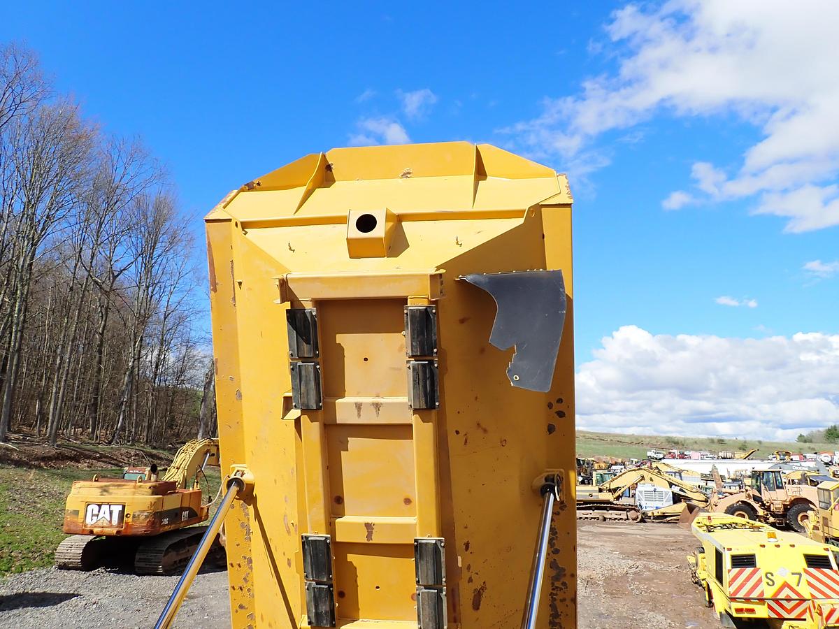 Used 2014 CAT 740B Articulated Truck
