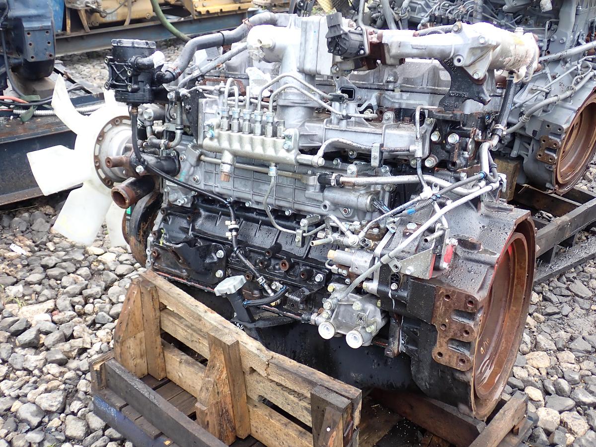 Used 2014 Isuzu 6HK1-XYGV-04 Diesel Engine