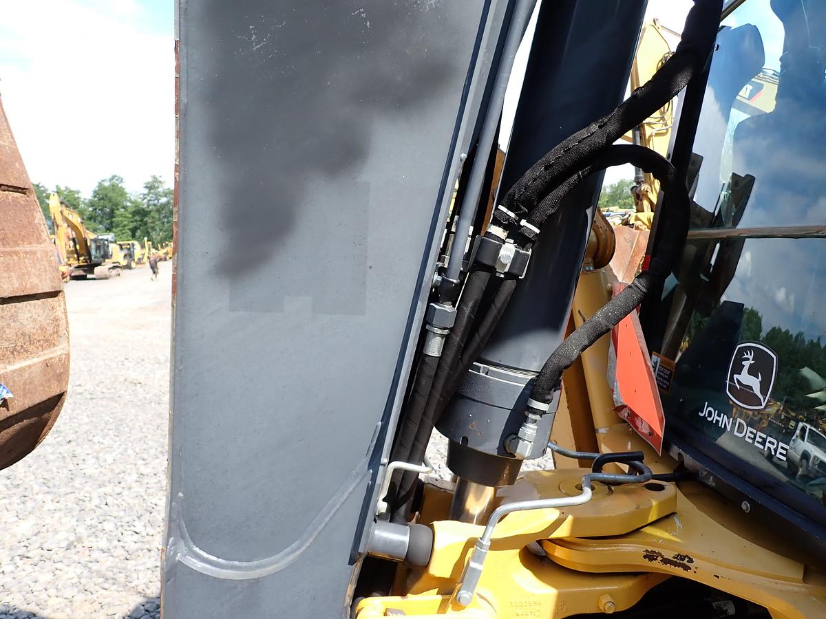 Used 2018 John Deere 410L Loader Backhoe LOADED! Q/C FORKS EXTENDAHOE