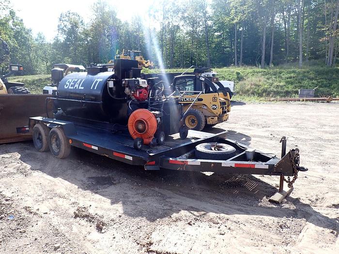 Used Sealmaster SK575 Pro Air 575 Gallon Sealcoating Machine Sealcoat WITH TRAILER