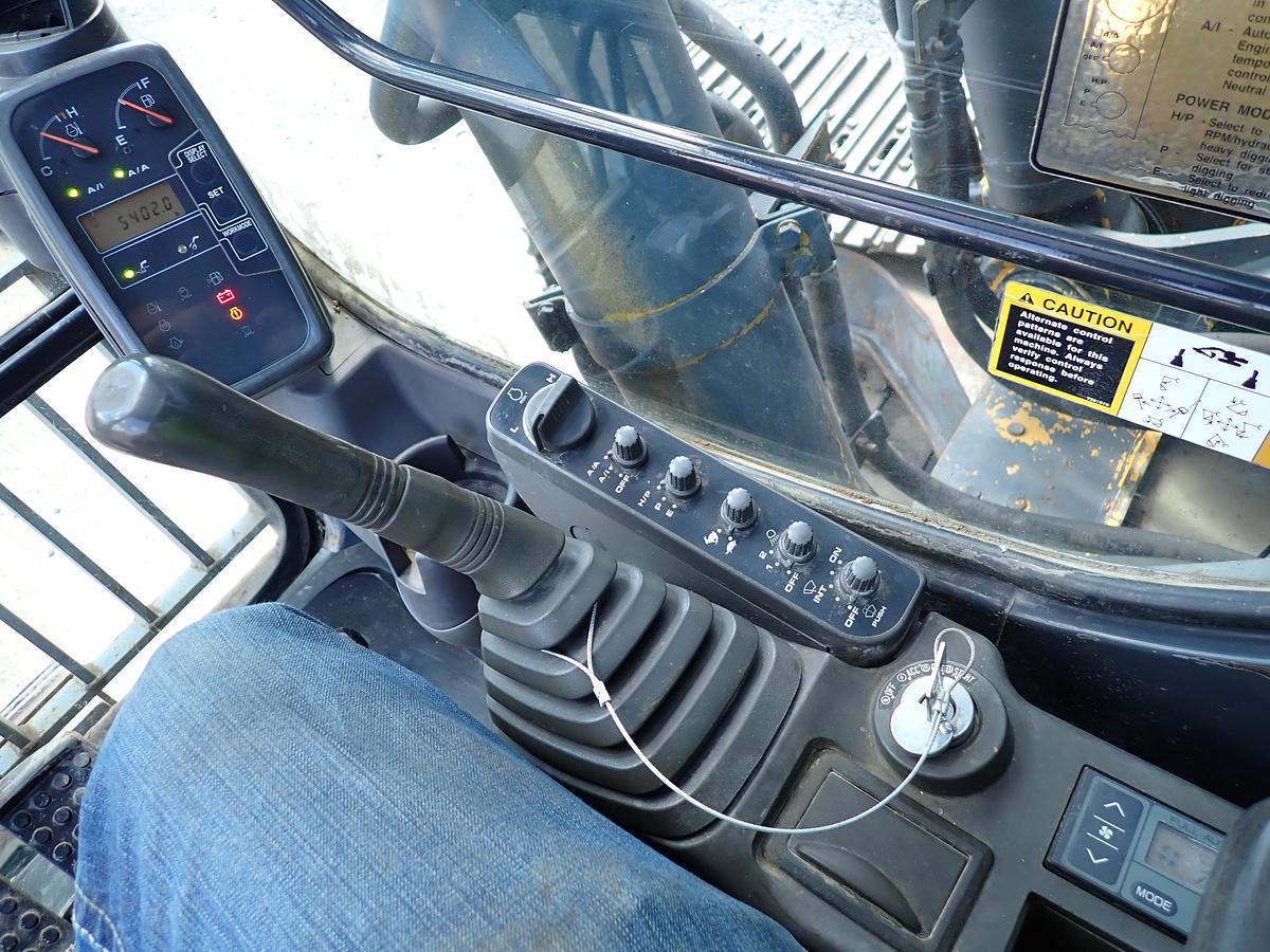 Used 2004 John Deere 330C LC Hydraulic Excavator