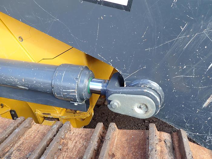 Used 2021 John Deere 755K Crawler Loader