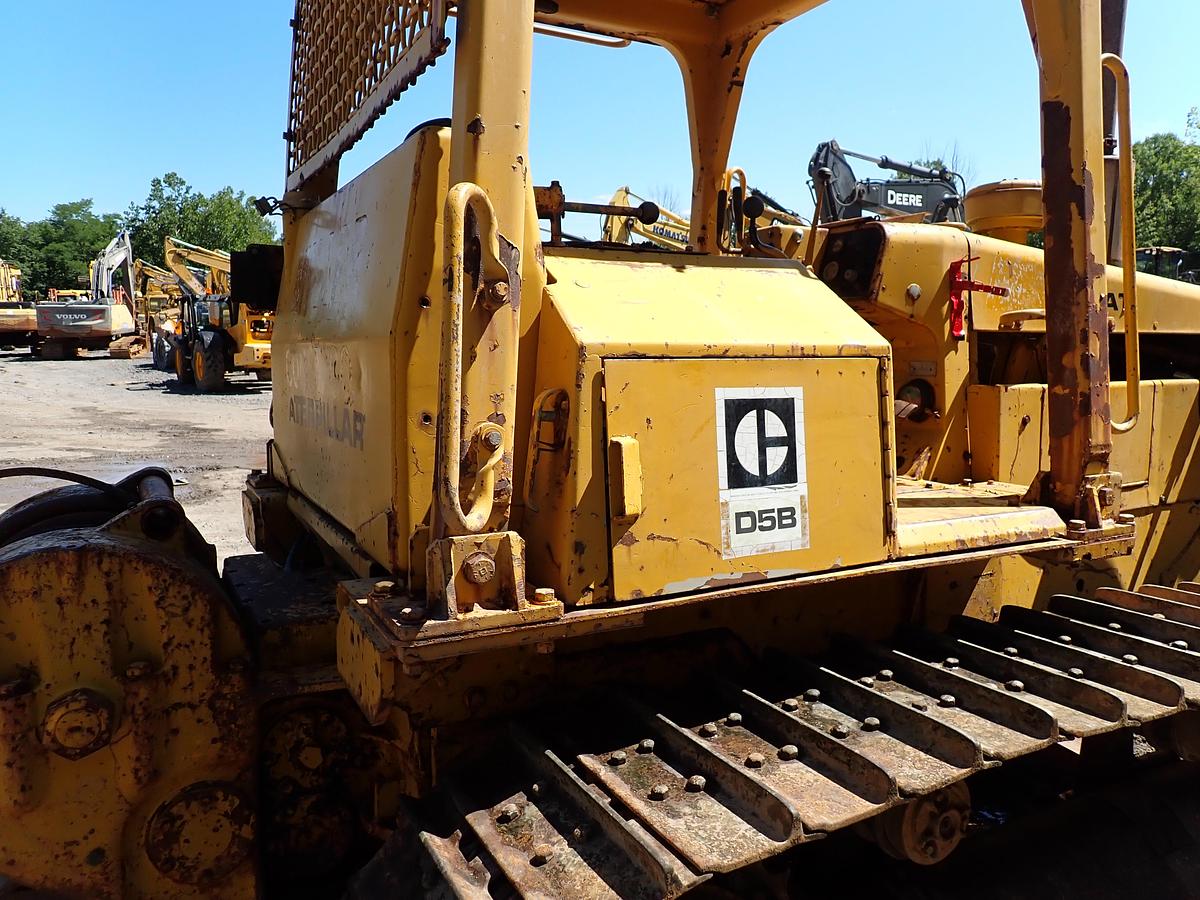 Used 1978 CAT D5B Crawler Dozer WINCH