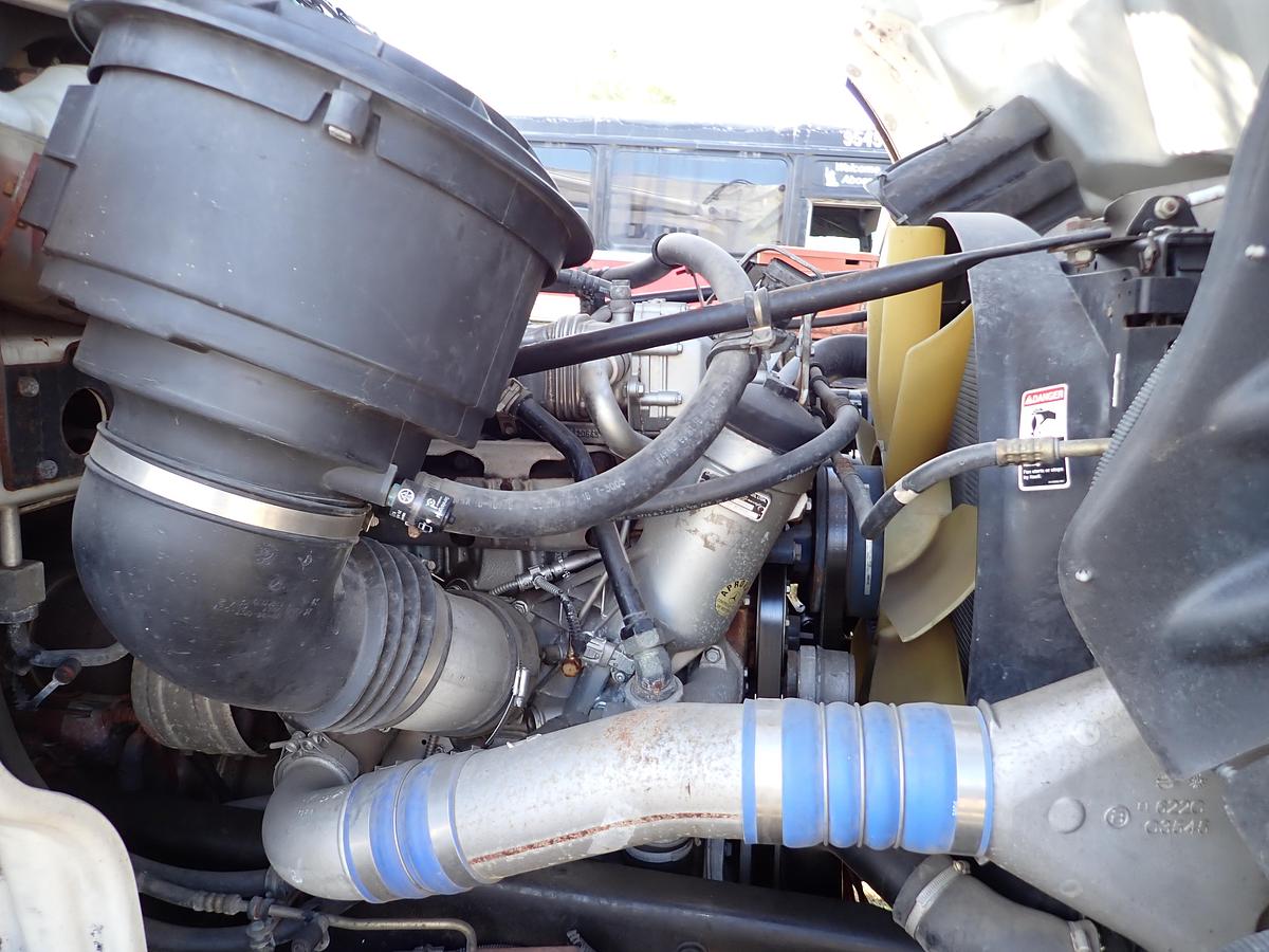 Used 2005 Mercedes OM460LA Turbo Diesel Engine 10,000 ORIGINAL MILES!