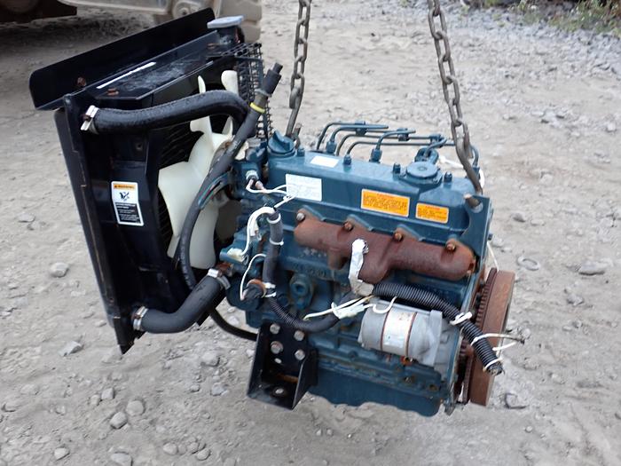 Used 2005 Kubota V1505-BG-ES Diesel Engine