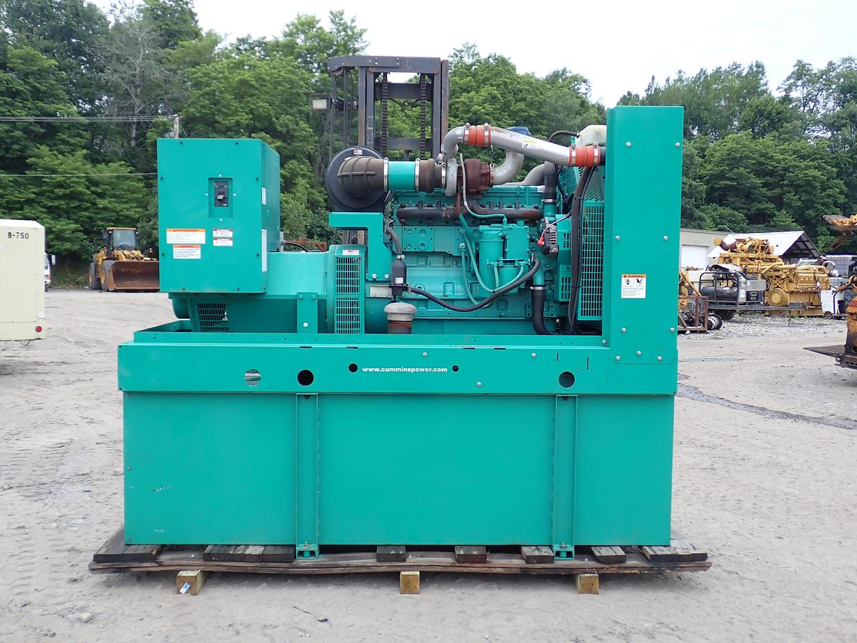 2012 Cummins DSHAB 175 KW Generator UNUSED!
