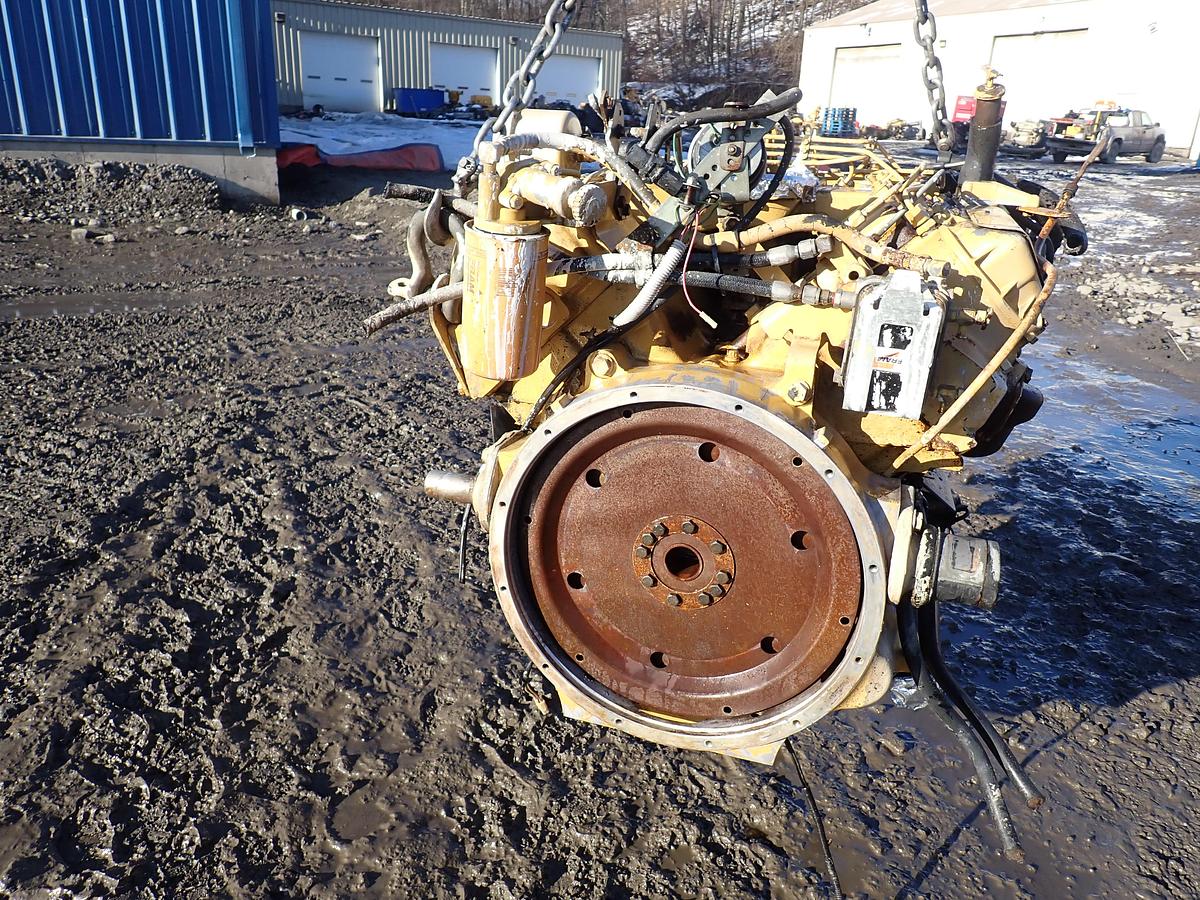 Used 1986 CAT 3208 Diesel Engine 16K MILES! AR # 7C-1553