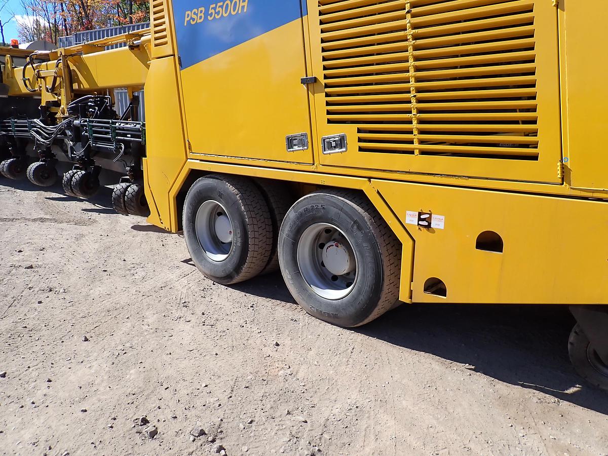 Used 2001 Vammas PSB 5500H Airport Runway Sweeper 