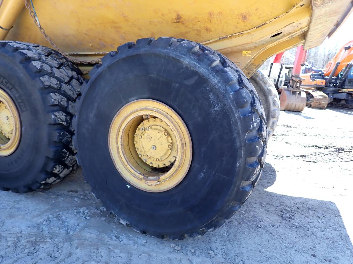 Used 2012 CAT 740B Articulated Haul Truck w/ TAILGATE