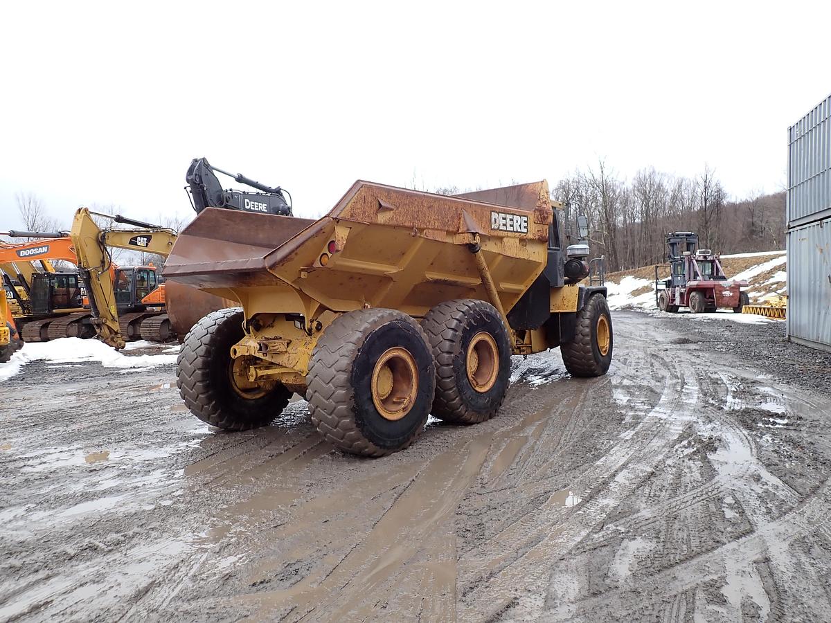 Used 2000 John Deere 300C Articulated Haul Truck