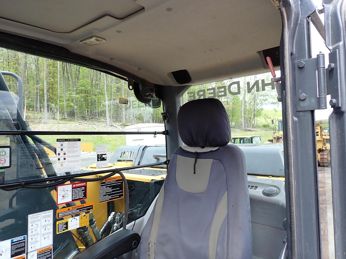 Used 2015 John Deere 160G LC Excavator HYDRAULIC THUMB & QC