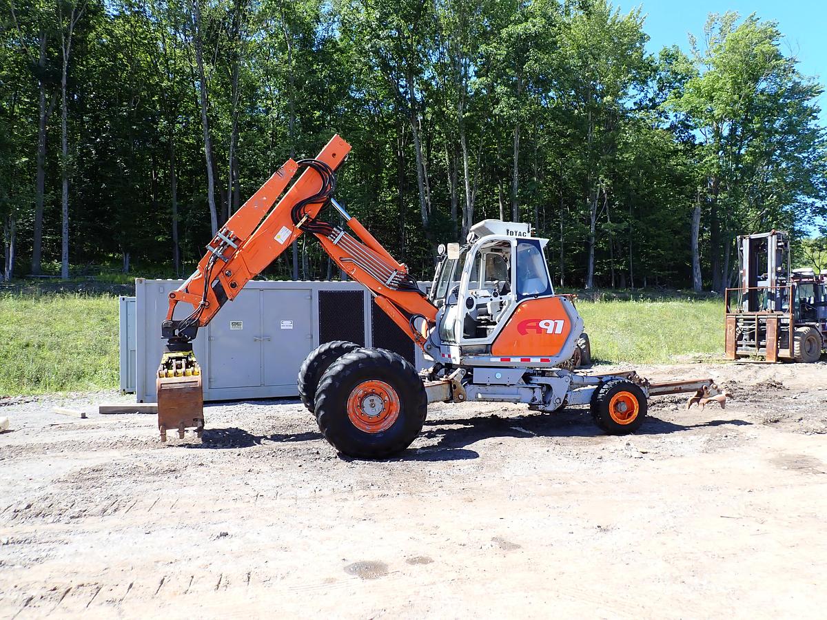 Used 2018 Menzi Muck A91