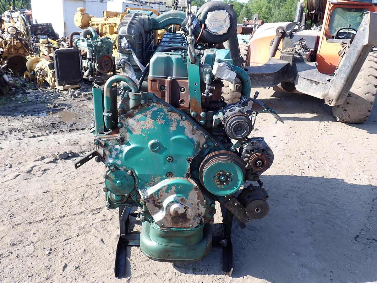 Used Volvo TAD164 KAE Turbo Diesel Engine L330C Loader