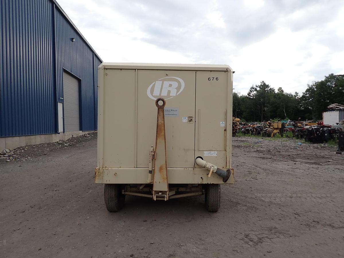 Used Ingersoll Rand XP1400WCU 1400 CFM Air Compressor 1176 HOURS!