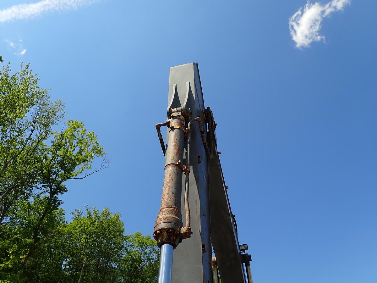Used 2004 John Deere 330C LC Hydraulic Excavator