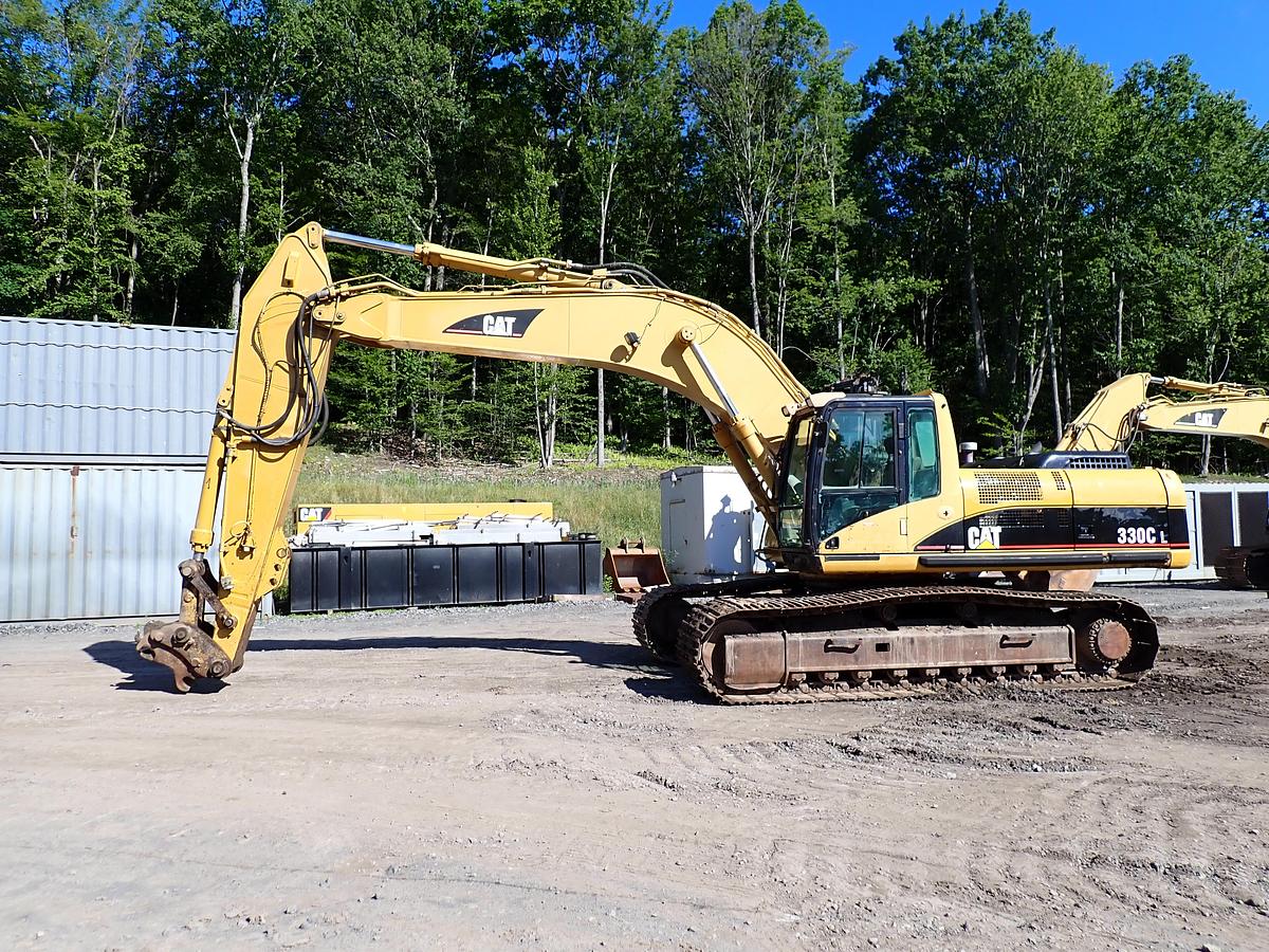 Used 2005 CAT 330CL Hydraulic Excavator