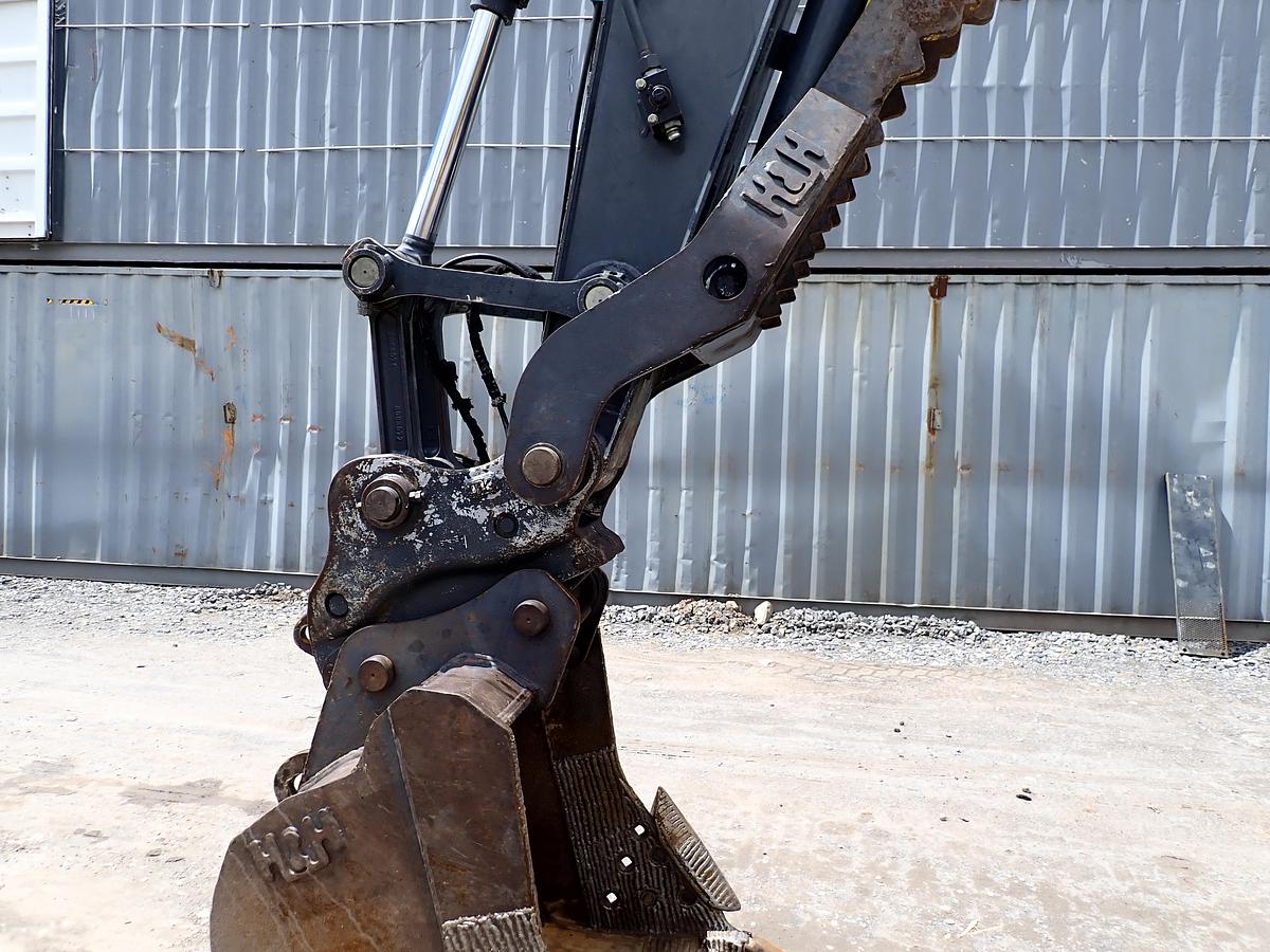 Used 2015 John Deere 160G LC Excavator HYDRAULIC THUMB & QC