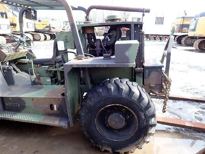 Used Entwistle MHE270 4000 Lb Rough Terrain Forklift