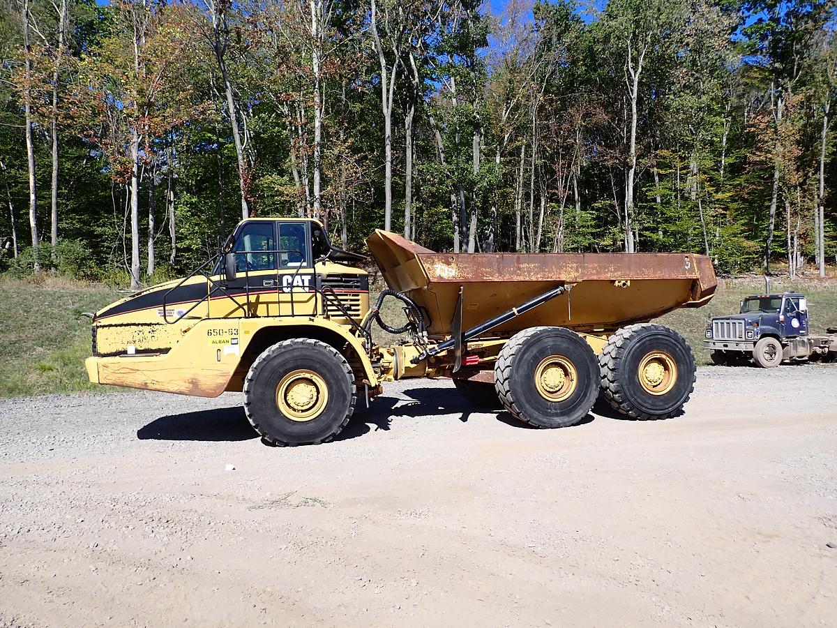 Used 2004 CAT 735 Articulated Haul Truck