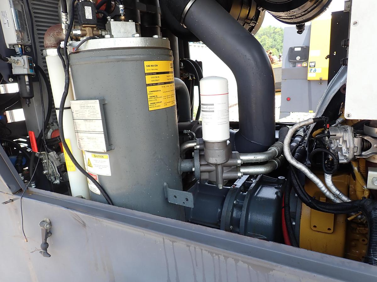 Used 2019 Atlas Copco XAS950CD8 950 CFM Air Compressor 1453 HOURS!