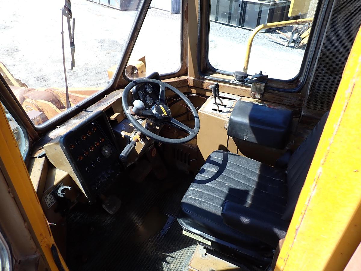 Used 1977 CAT 988B Wheel Loader